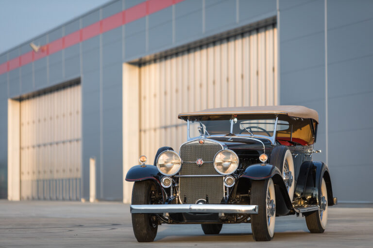 1930 Cadilac V16 Serie 452 Double Phaeton 02