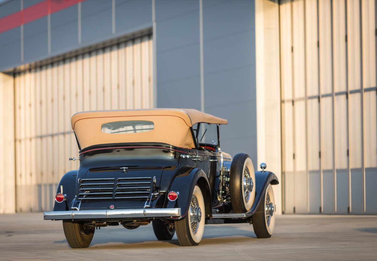1930_cadilac_v16_serie_452_double_phaeton_05