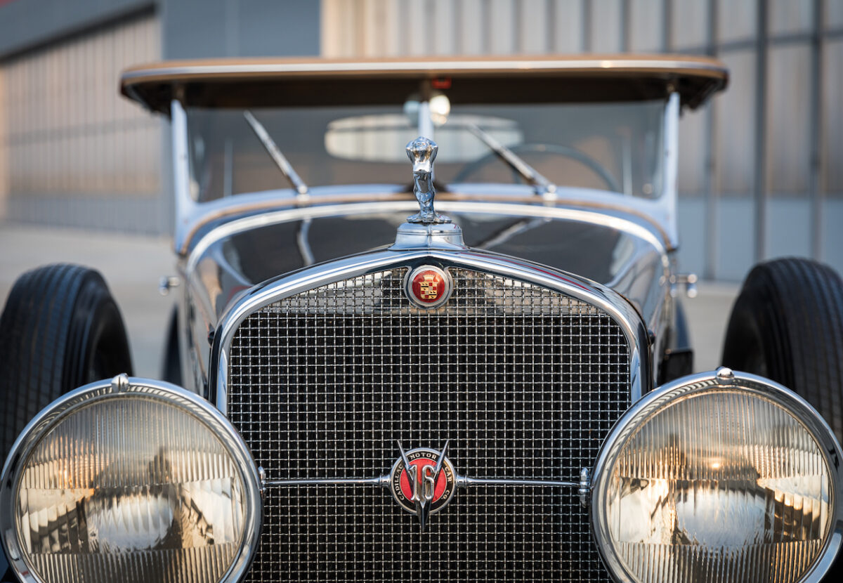 1930_cadilac_v16_serie_452_double_phaeton_07