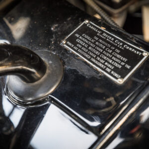 1930_cadilac_v16_serie_452_double_phaeton_16