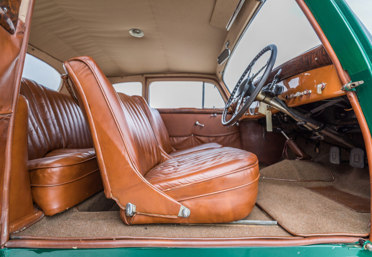 1947_delahaye_135m_coupe_by_henri_chapron_15