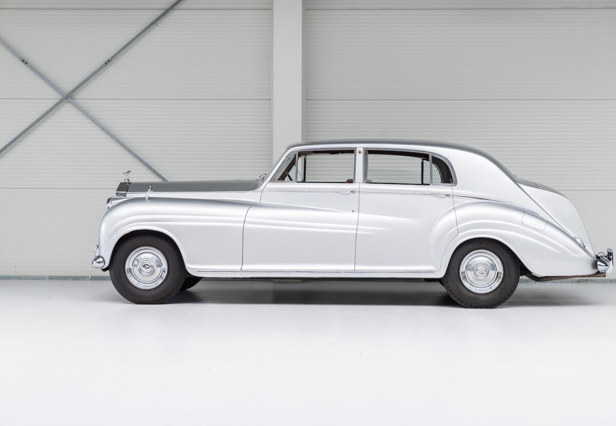 1953 Rolls-Royce Silver Wraith-004