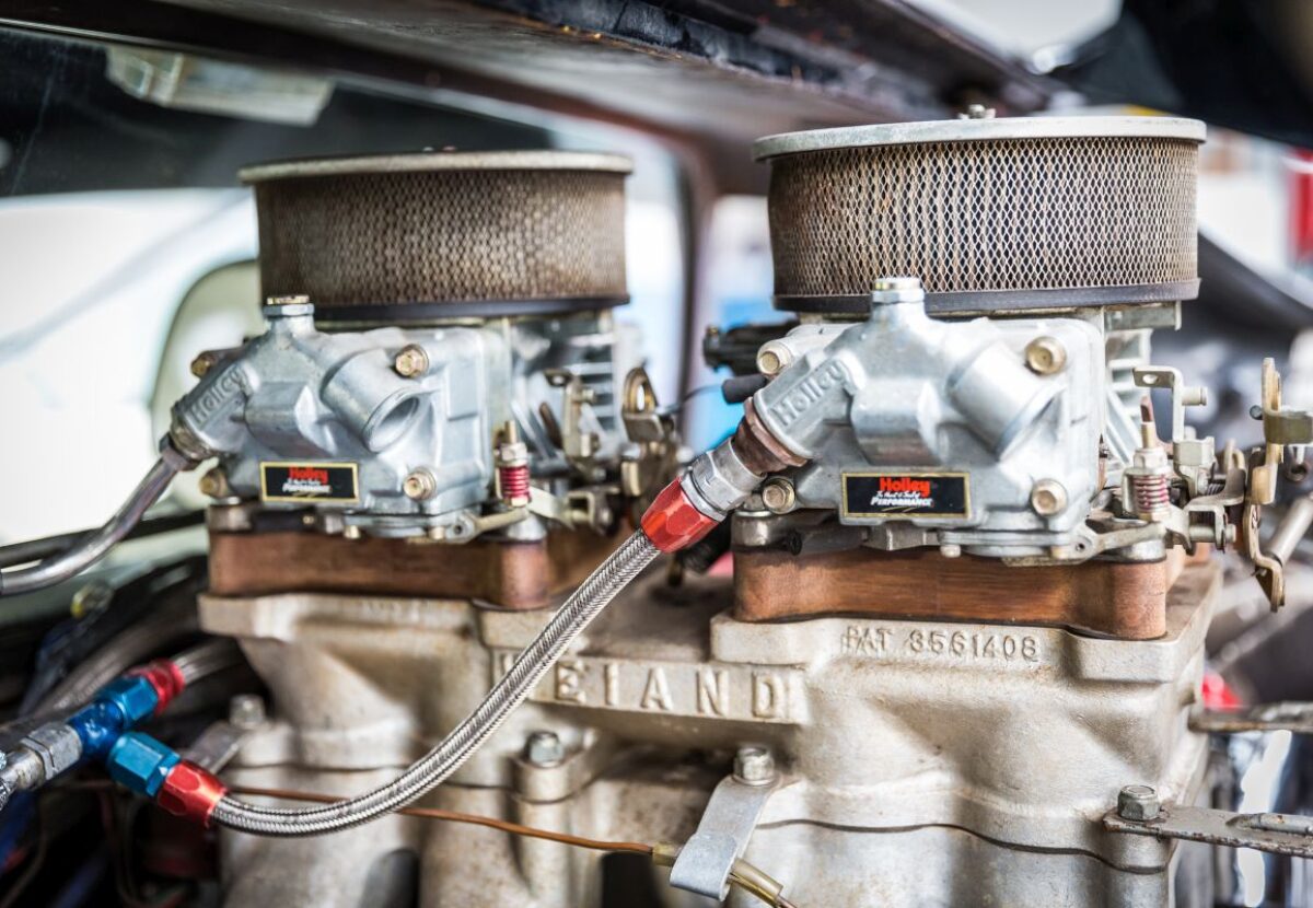31-1971_DeTomaso_Pantera_GT4.jpg